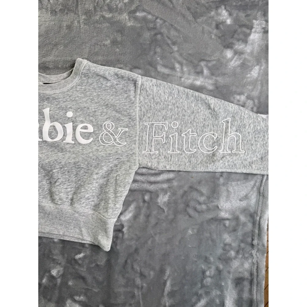 Abercrombie & Fitch this abercrombie